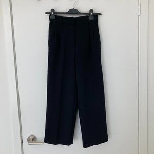 Aritzia Wilfred Effortless Pant (Cropped)